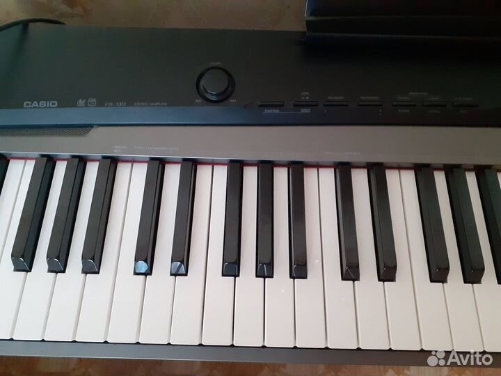 Цифровое пианино Casio Privia PX-130 c подставкой