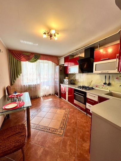 2-к. квартира, 65 м², 10/10 эт.