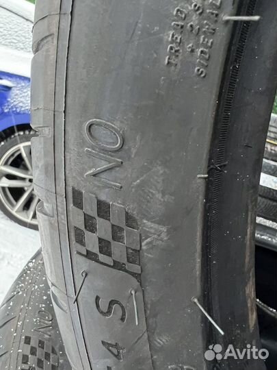 Michelin Pilot Sport 4 S 285/35 R22 и 315/30 R22 111Y