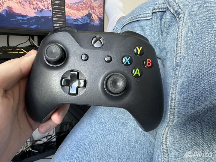 Геймпад xbox One с адептером для пк