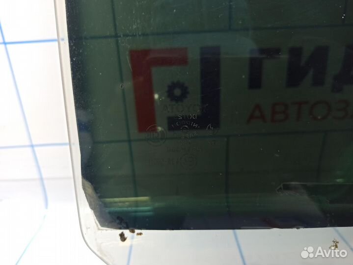 Стекло двери задней правой Toyota Land Cruiser Pra