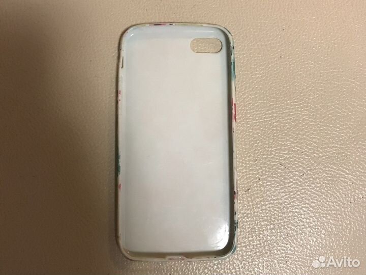 Чехлы на iPhone 7,8