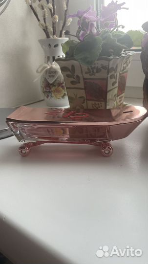 Carolina herrera 212 Forever young heroes 80 мл