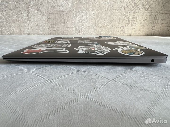 Macbook Air M1 13 2020 Space grey 79циклов идеал