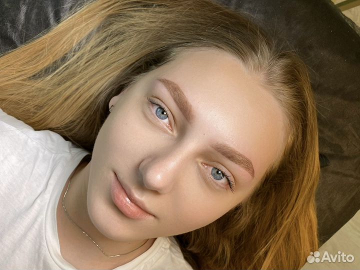 Перманентный макияж бровей