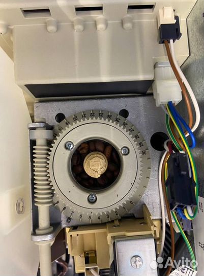 Кофейня самообслуживания Saeco Phedra бу после то