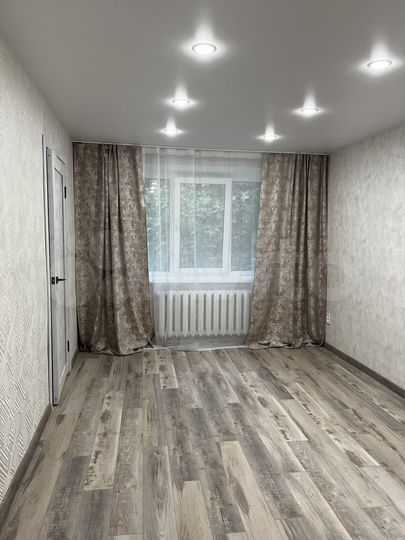 2-к. квартира, 42,4 м², 1/5 эт.