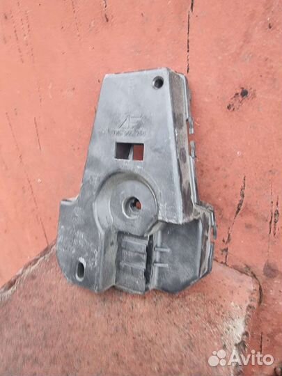 Плата заднего фонаря правого Ford Galaxy 1