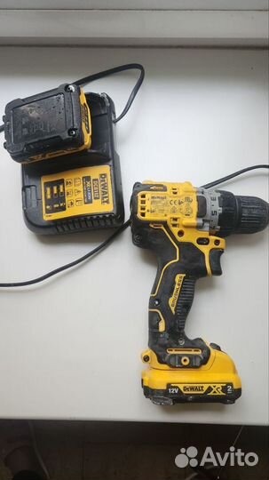 Шуруповерт dewalt dcd 701