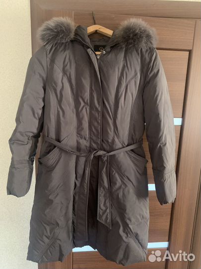 Пуховик женский