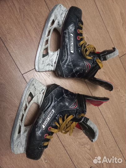Хоккейные коньки bauer vapor x800