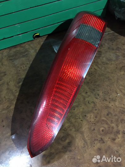 Фонарь задний правый Ford fusion