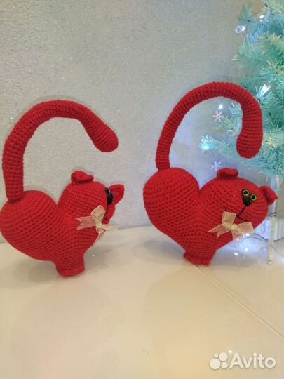 Кот сердечко вязаная игрушка хэндмейд