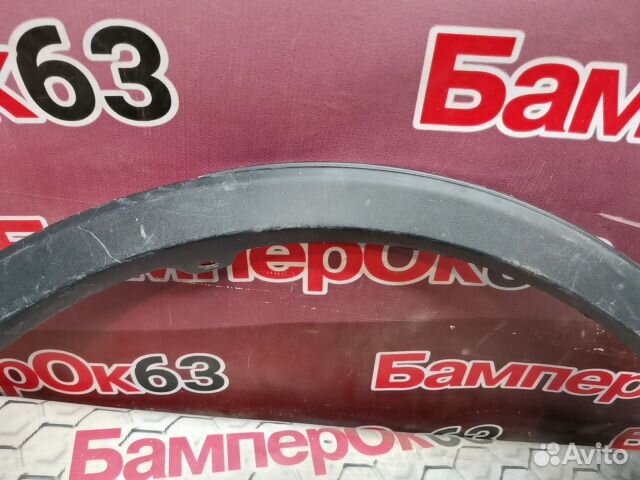 Накладка крыла задний правый Toyota RAV4