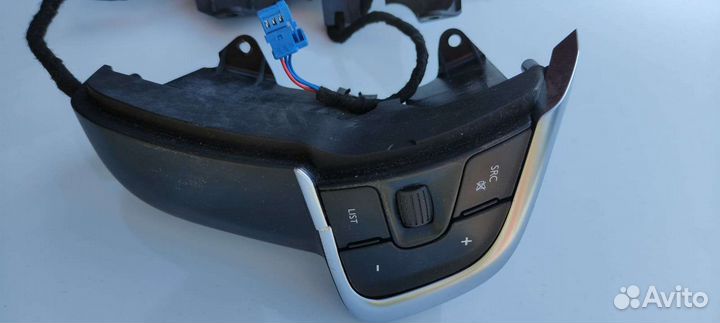 Блок кнопок на руль Citroen C4 b7