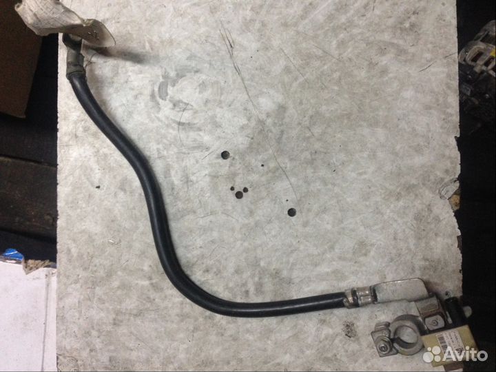 Минусовая клемма Форд Фокус 3