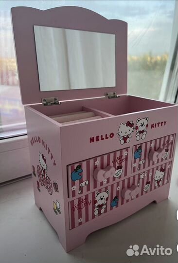 Шкатулка hello kitty брак