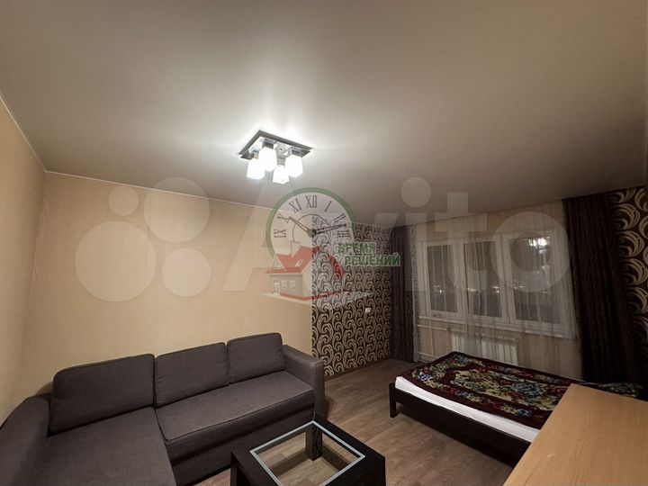 1-к. квартира, 45 м², 8/17 эт.