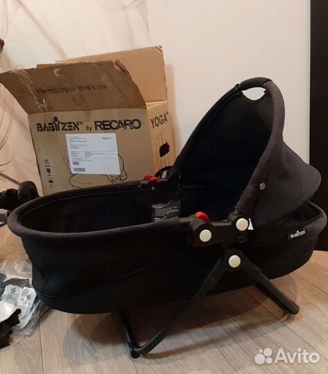 Коляска babyzen recaro