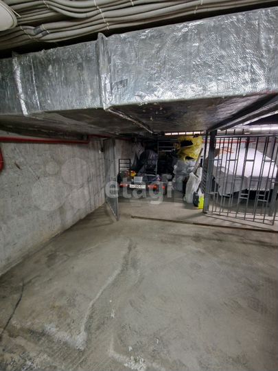 Машиноместо