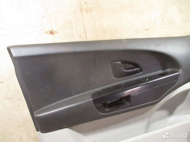 Обшивка двери передней левой Kia Ceed 1 (ED)