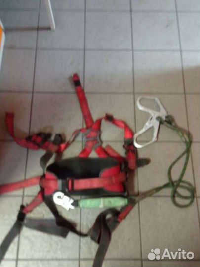 Страховочная привязь safe-tec