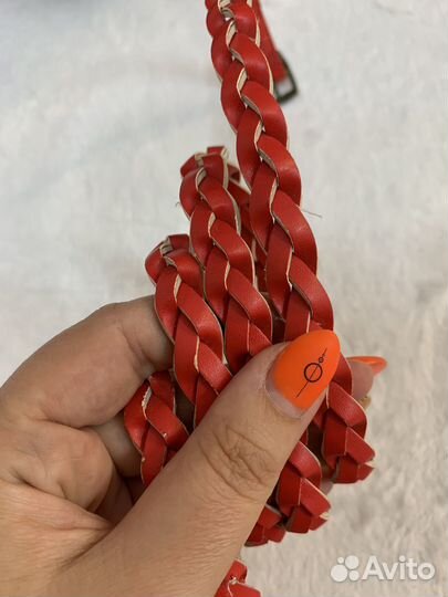 Ремени красные