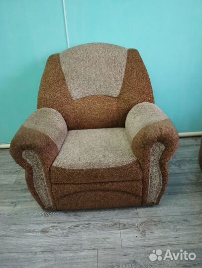 Угловой диван бу