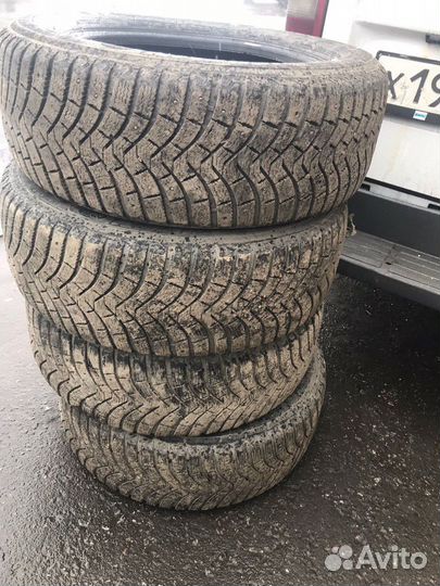 Michelin Latitude X-Ice North 225/60 R17