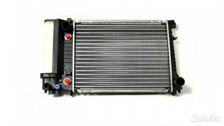 Радиатор охлаждения BMW 3-Series E36