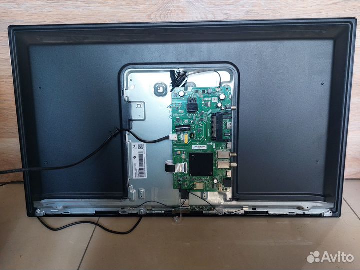 Телевизор StarWind SW-LED32SG302 (По запчастям)