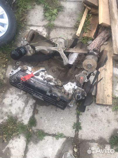 Двигатель 102 962