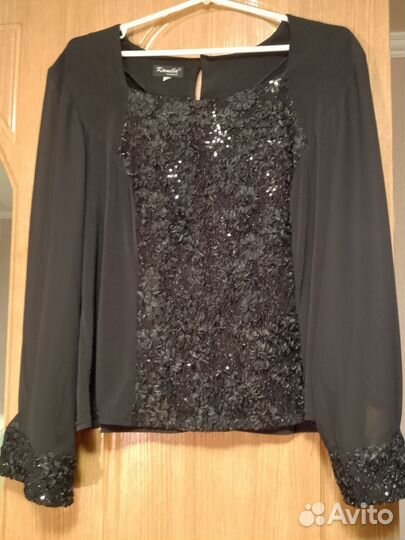 Блузки женские 52- 54