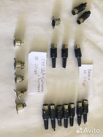 Вилки сетевые полярные и гнезда к ним