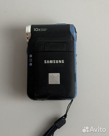 Видеокамера samsung VP-M110