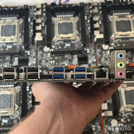 Материнская плата LGA 2011 v3 x99 DDR 4