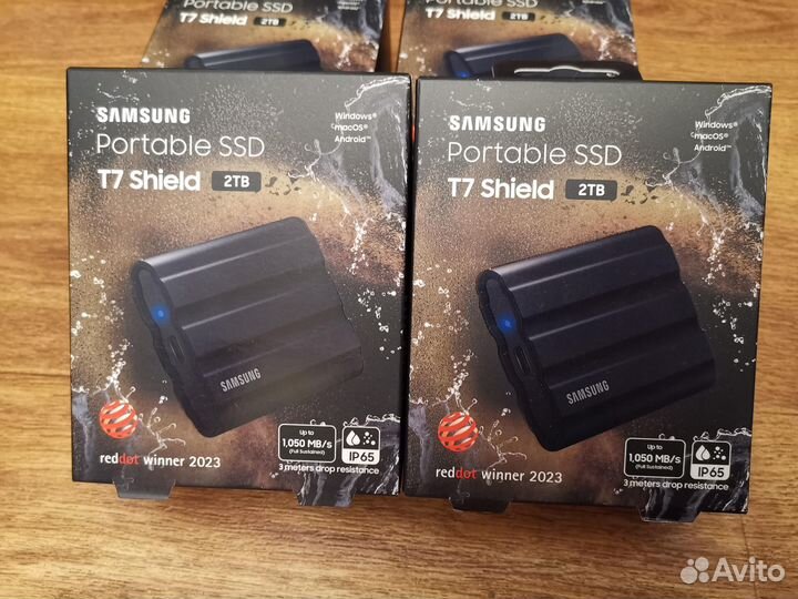 2TB Внешний SSD Samsung T7 Shield (Новые) 1050MB/s