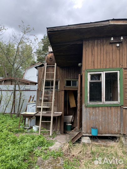 Бригада строителей