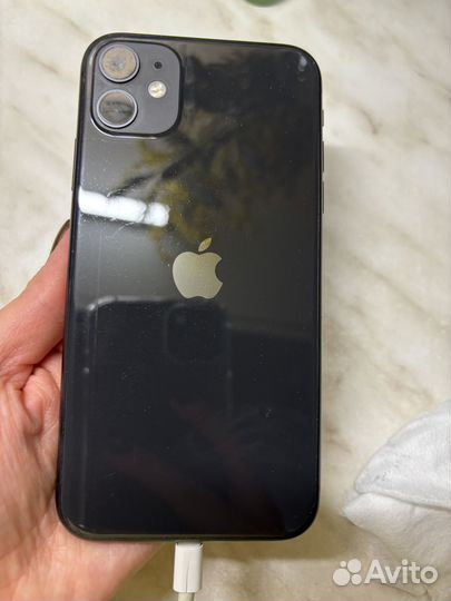 iPhone 11, 64 ГБ