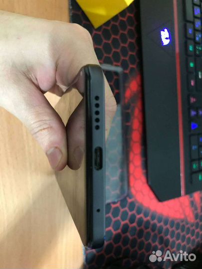 Игровой телефон Poco m4 pro 6/128