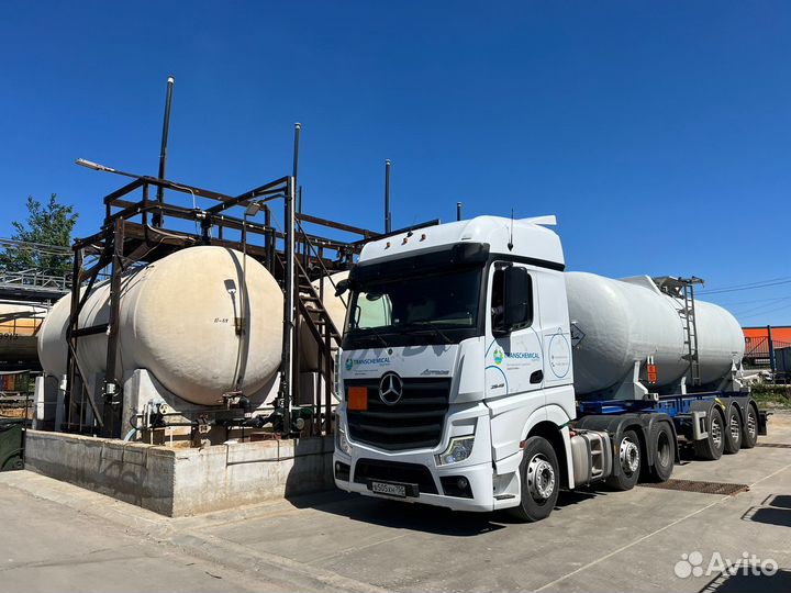 Водитель с категорией CE