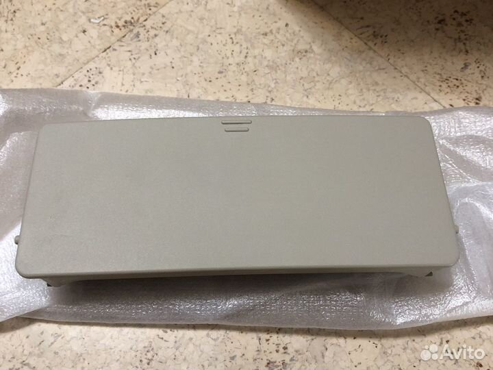 Range Rover Evoque Очечник