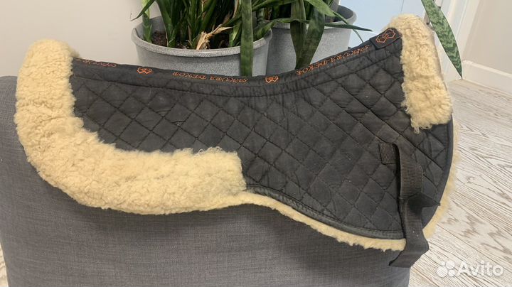 Меховушка под седло