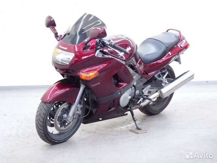 Kawasaki ZZR 400, 2001