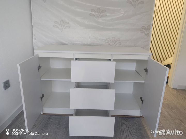 Комод белый большой