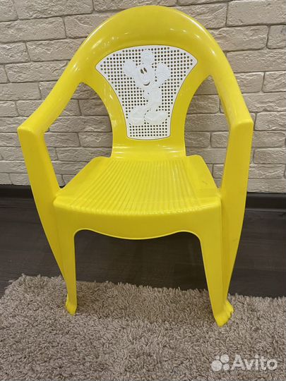 Детский стульчик