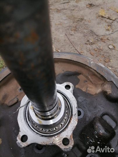 Продам полуось заднего моста на Mitsubishi l200