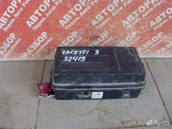 Блок предохранителеей Chevrolet Lacetti 2008