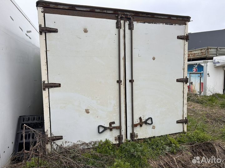 Промтоварный фургон