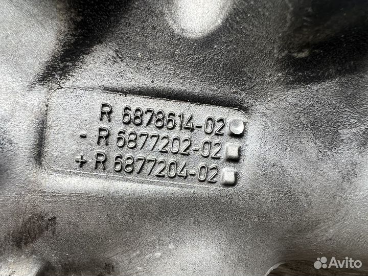 Кулак поворотный правый BMW Z4 G29 опора цапфа L